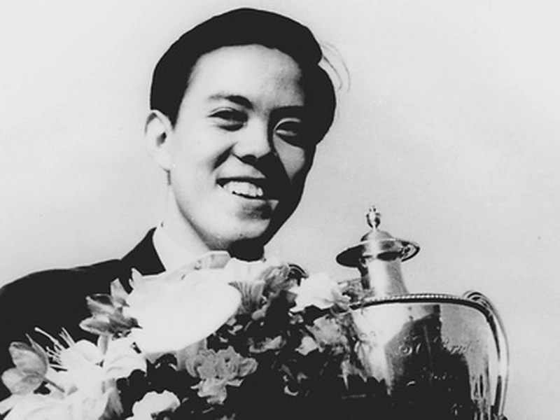 Rong Guotuan 