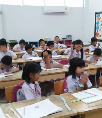 Advanced Chinese language learning and cultural immersion